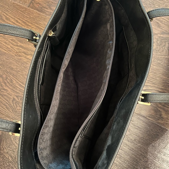 Michael Kors Large Black Tote - Picture 2 of 4
